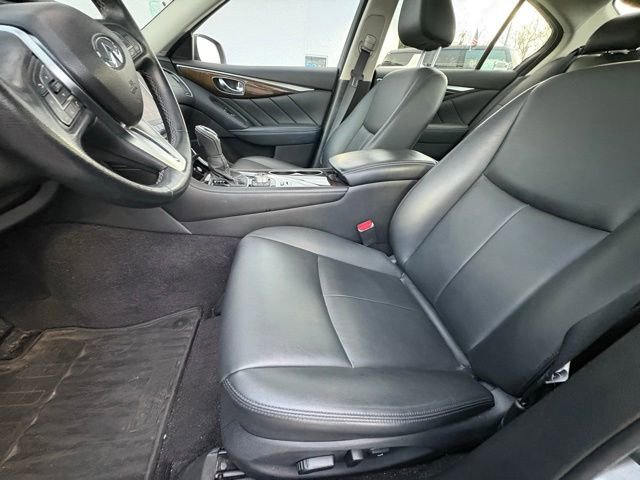 Used 2019 INFINITI Q50 Luxe w/ Essential Package (3.0T Luxe) image 14