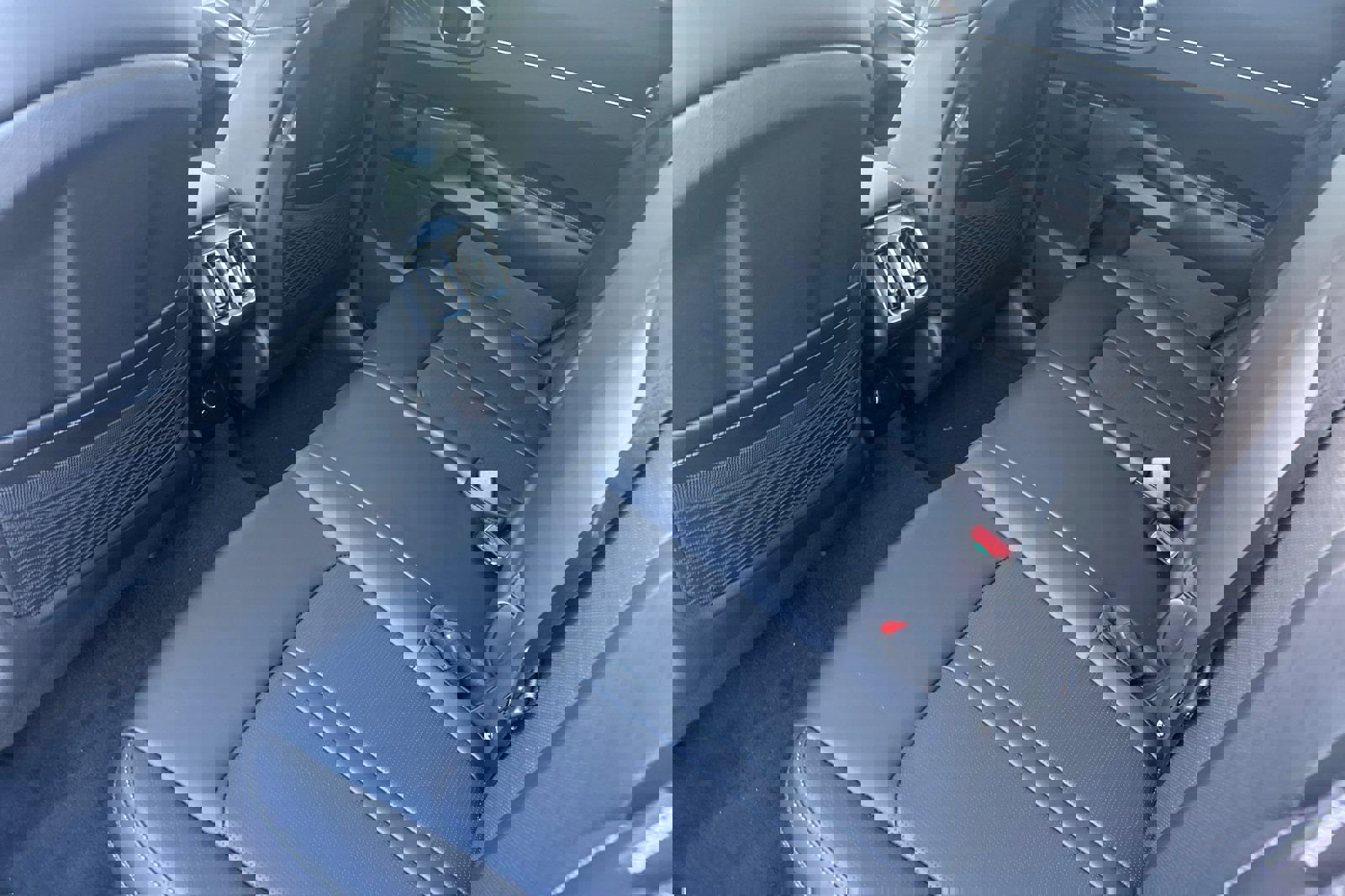 New 2026 Kia Sorento S image 8