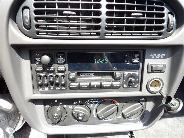 Used 2001 Chrysler Prowler RWD image 23