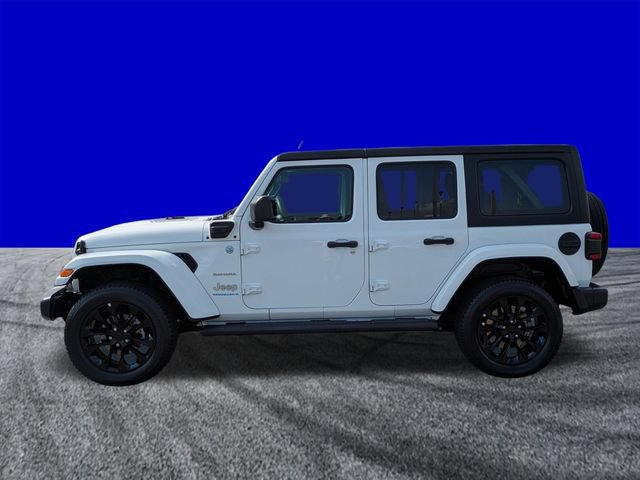 Used 2023 Jeep Wrangler Unlimited Sahara AWD/4WD image 7