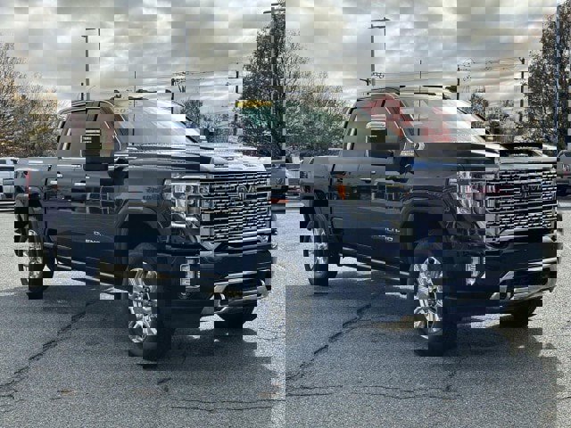 Used 2022 GMC Sierra 3500 Denali image 5