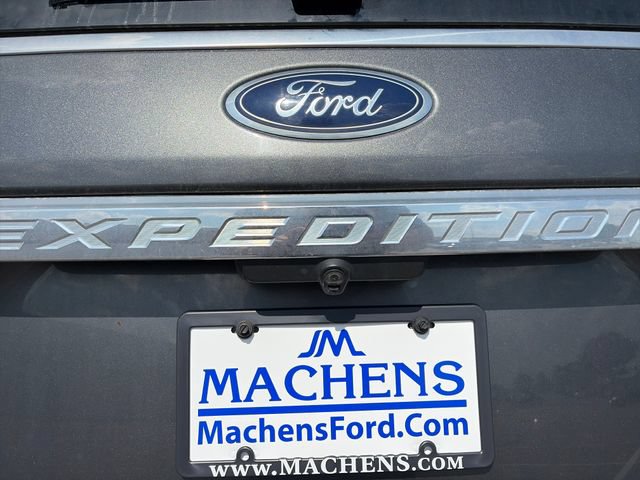 Used 2020 Ford Expedition Limited w/ Equipment Group 302A AWD/4WD image 29