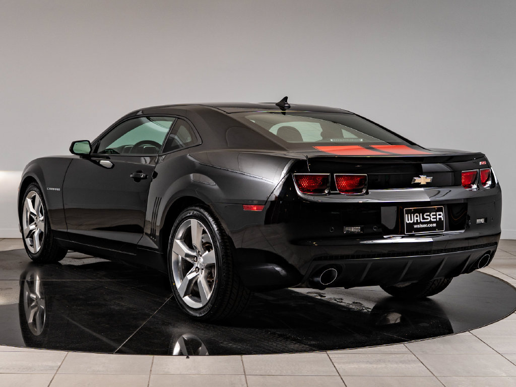 Used 2011 Chevrolet Camaro SS w/ RS Package RWD image 6