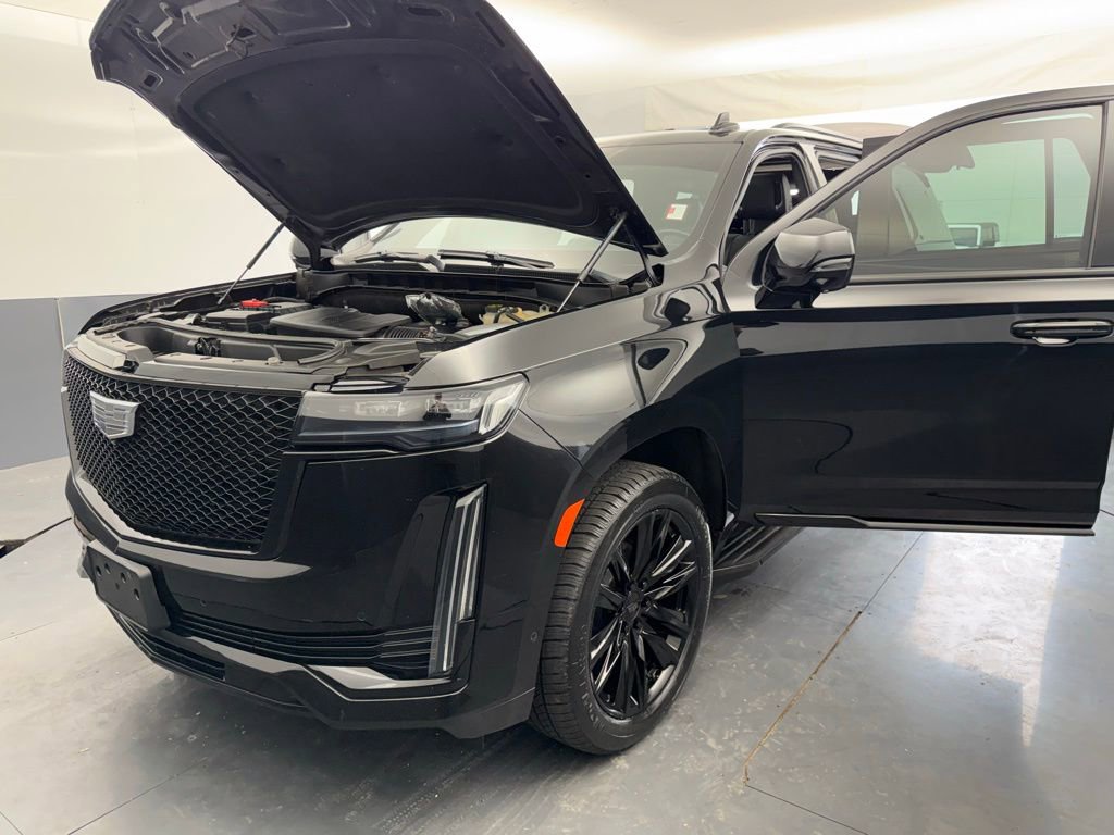 Used 2021 Cadillac Escalade Sport image 12