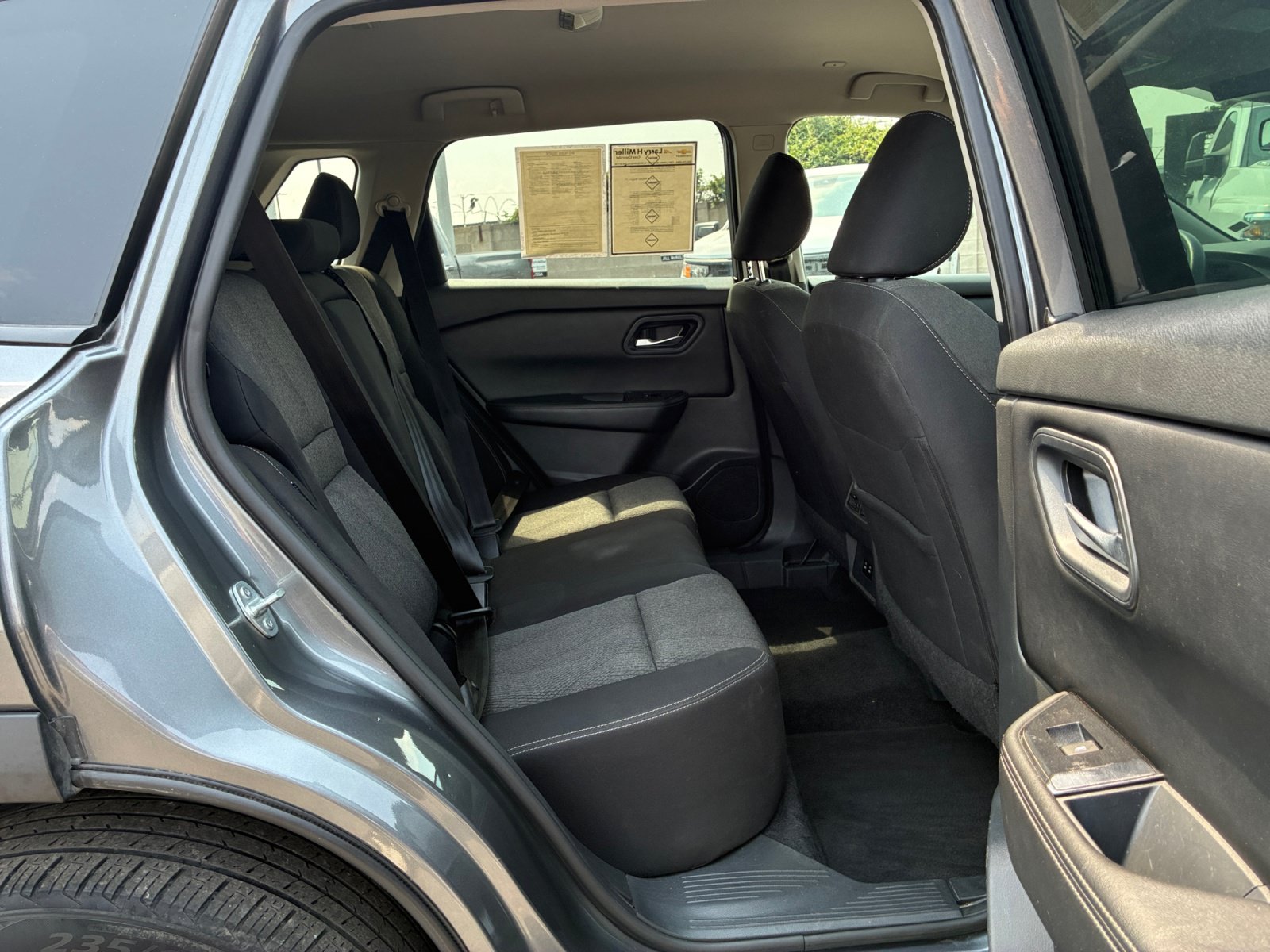 Used 2024 Nissan Rogue SV AWD/4WD image 28