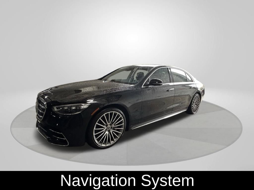 Used 2023 Mercedes-Benz S 580 4MATIC Sedan image 3
