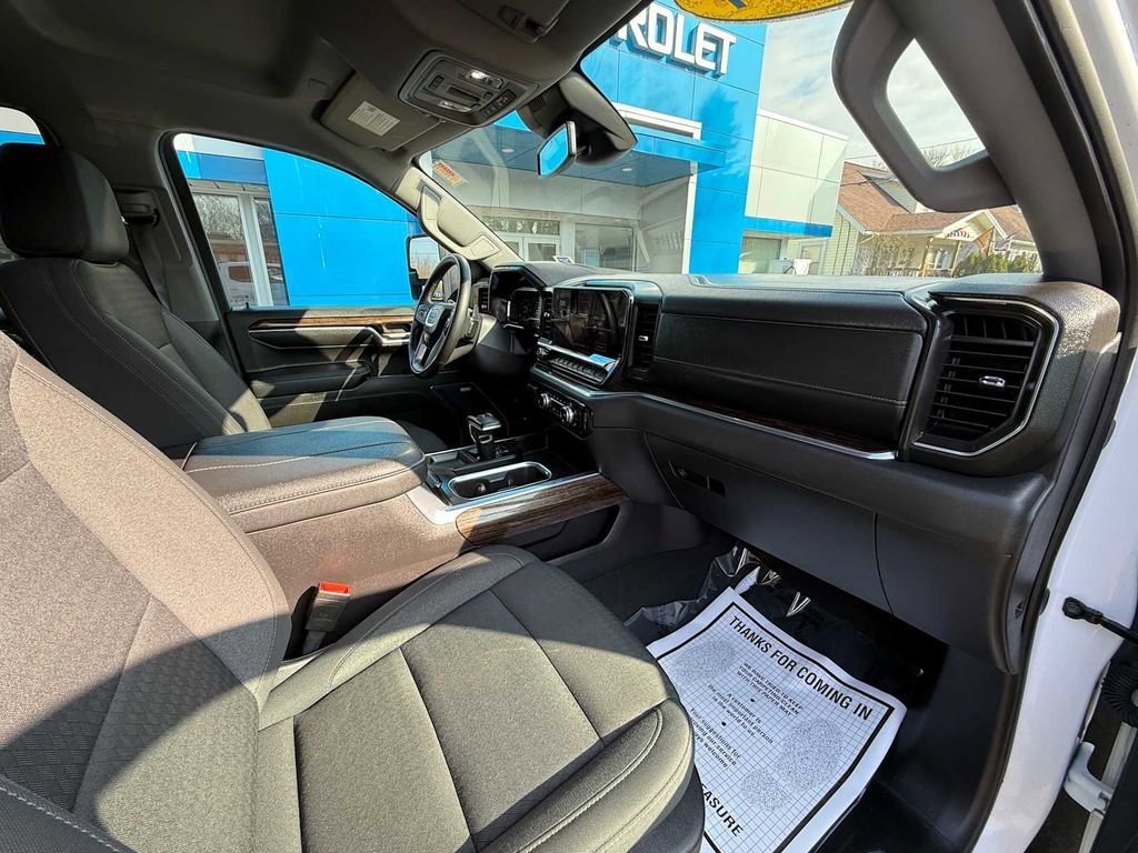 Used 2024 GMC Sierra 1500 Elevation w/ Preferred Package image 44