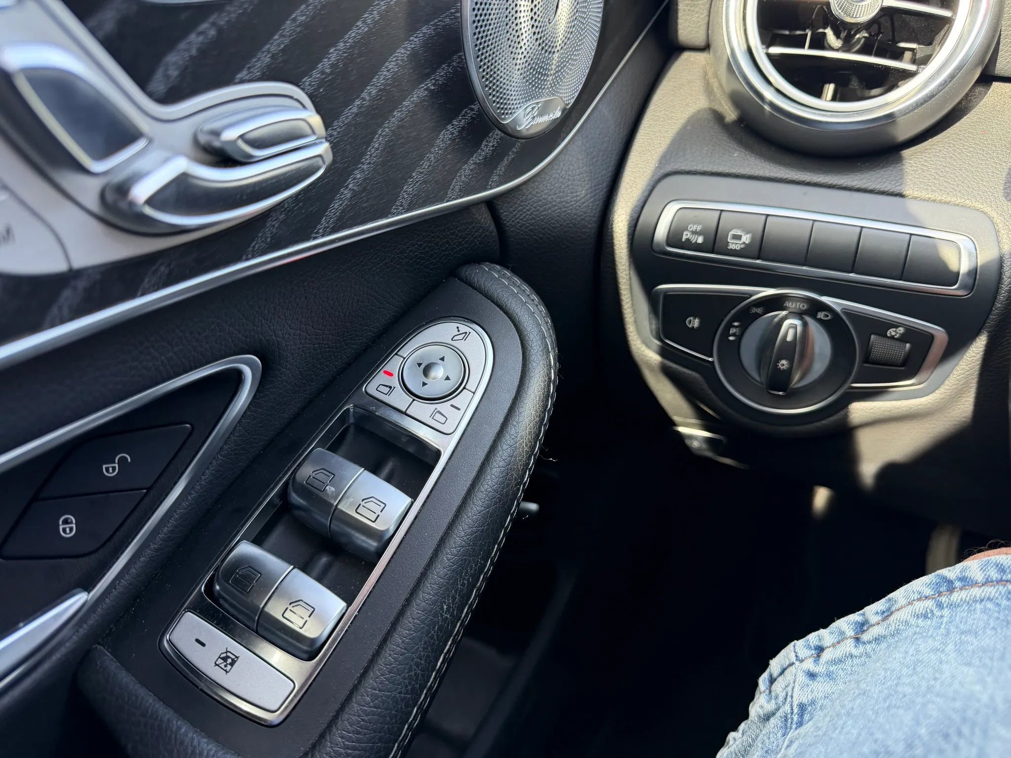 Used 2017 Mercedes-Benz C 300 Sedan image 21
