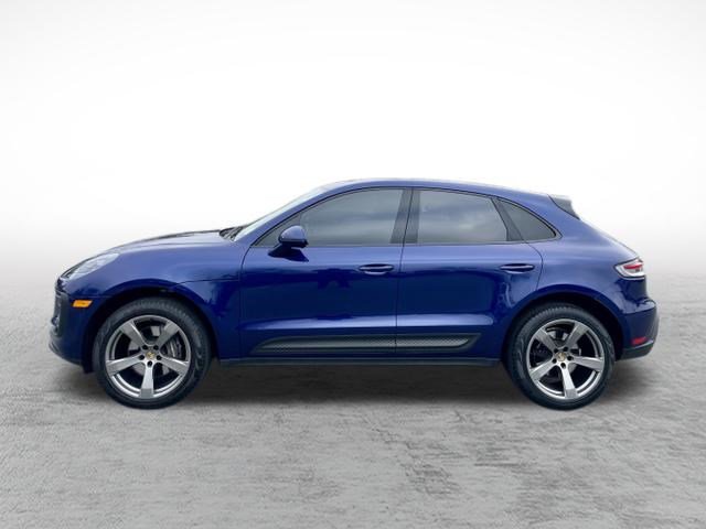 Used 2023 Porsche Macan Turbo image 8