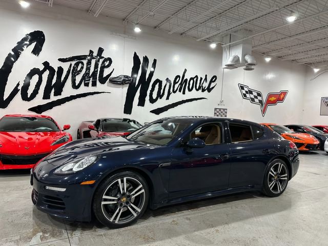 Used 2016 Porsche Panamera image 28