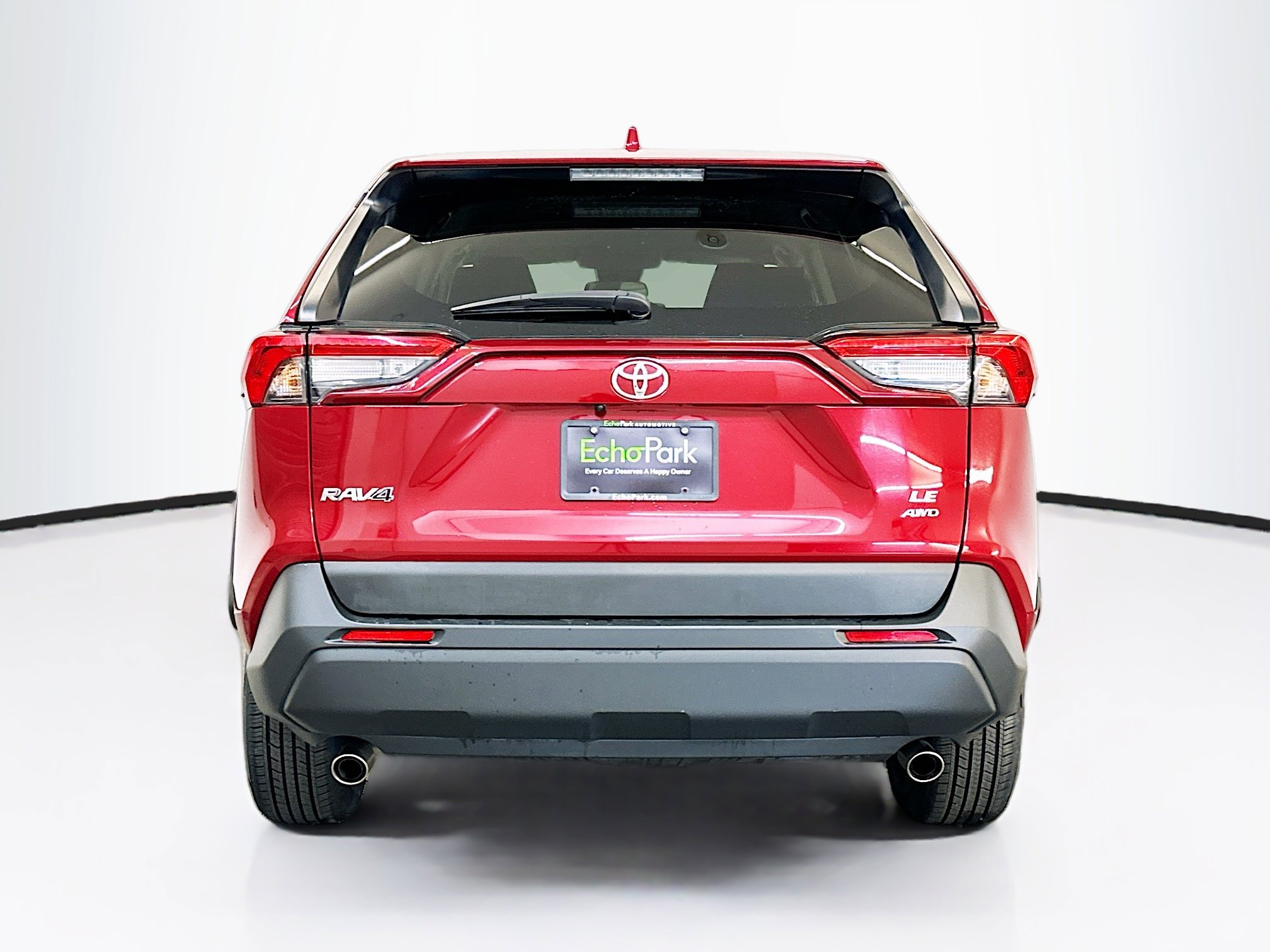 Used 2024 Toyota RAV4 LE image 7