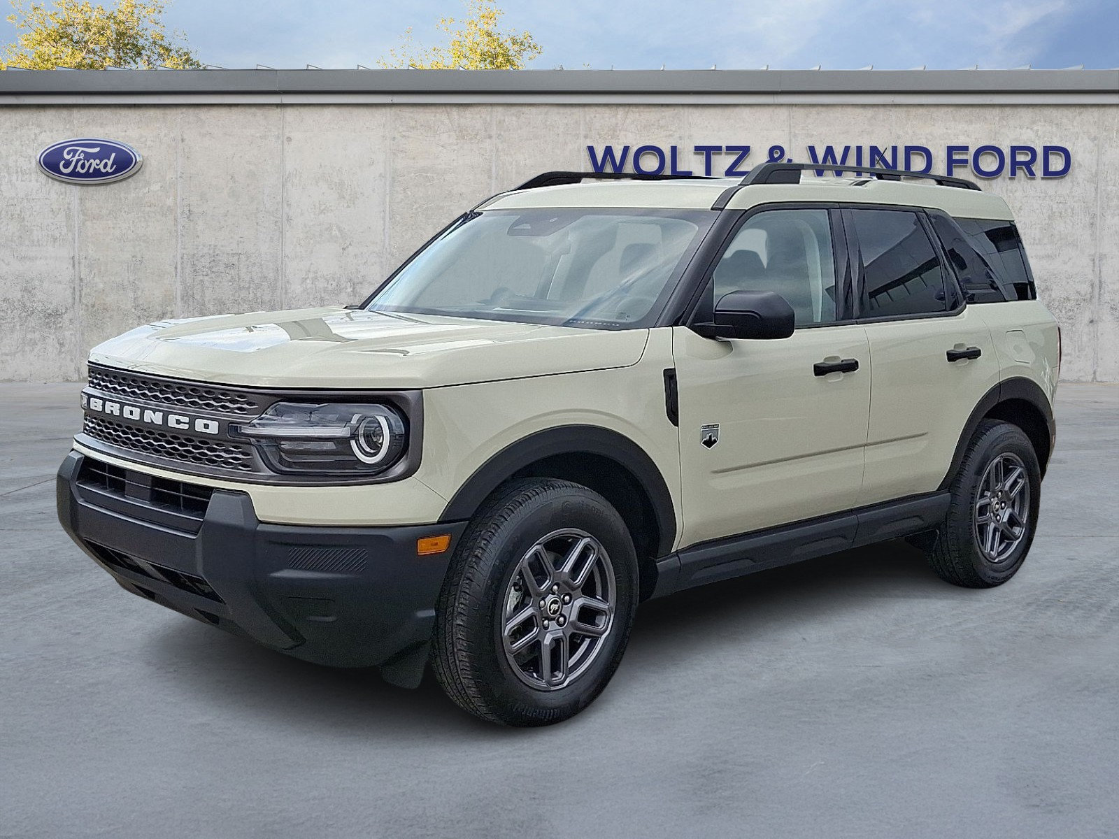 Certified 2025 Ford Bronco Sport Big Bend AWD/4WD image 3