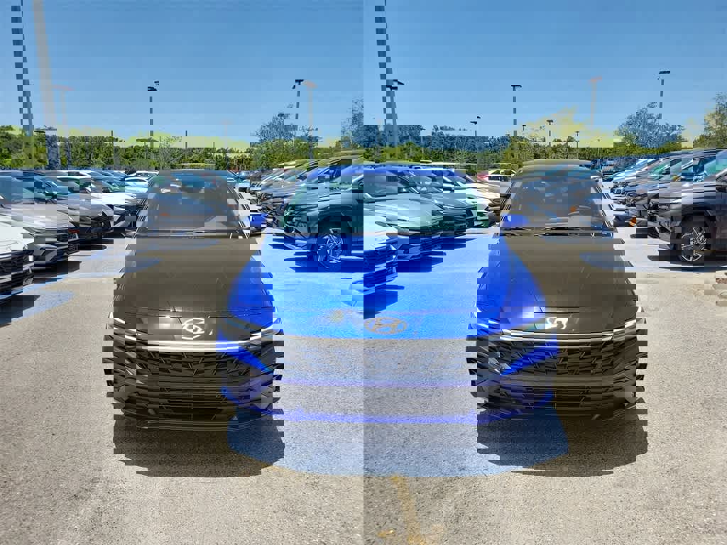 New 2025 Hyundai Elantra Blue image 29