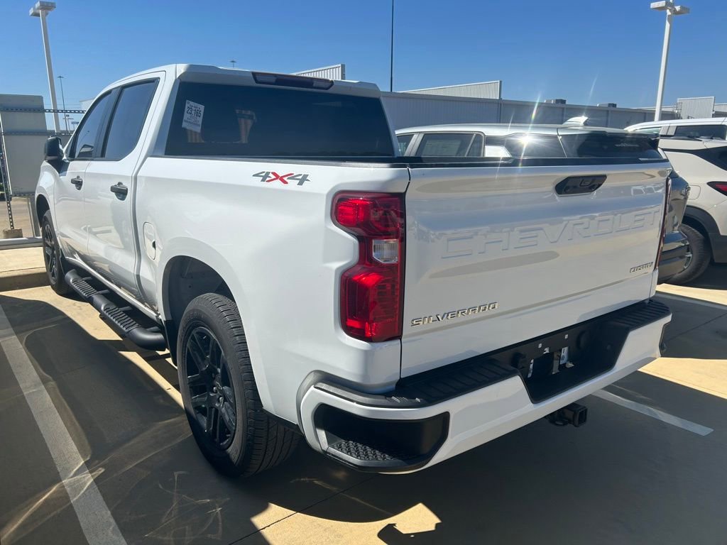 Used 2023 Chevrolet Silverado 1500 Custom image 7