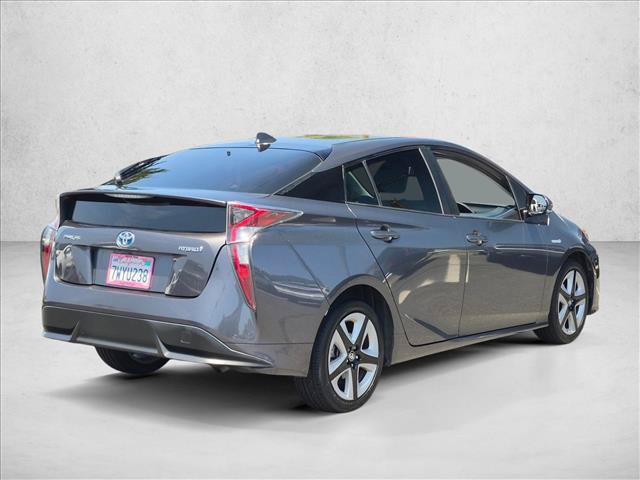 Used 2017 Toyota Prius Four Touring w/ Preferred Accessory Package FWD image 6