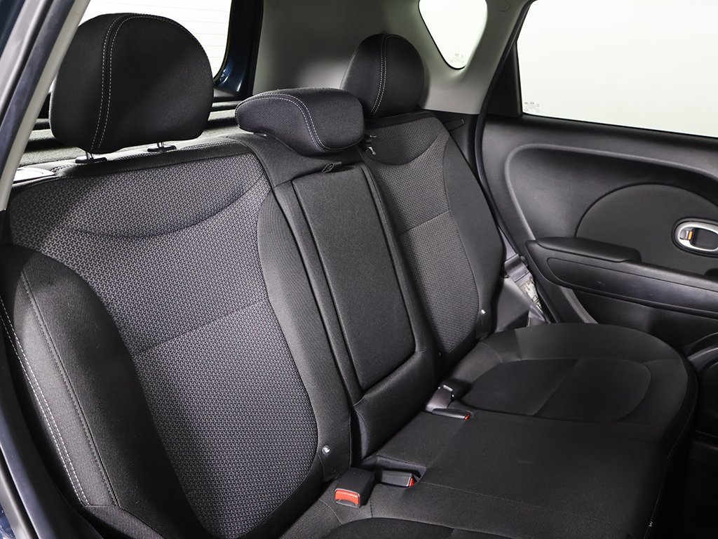 Used 2017 Kia Soul + image 27