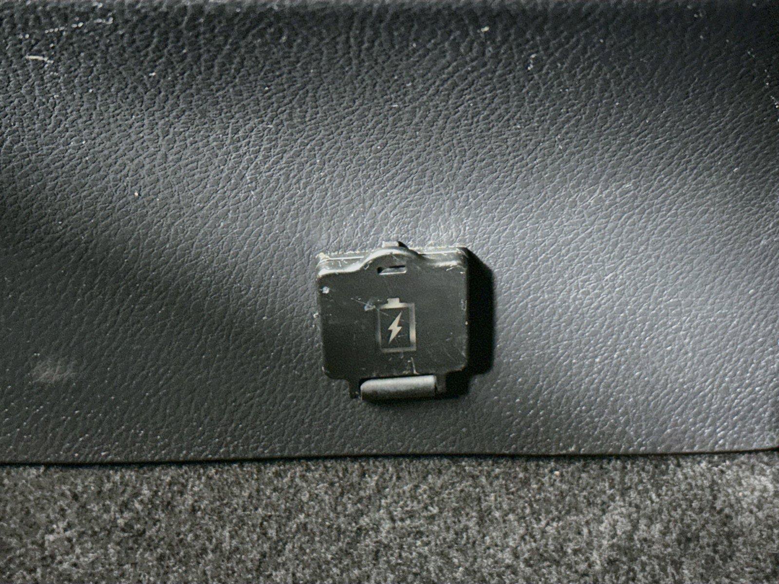 Certified 2022 Toyota Camry SE FWD image 35