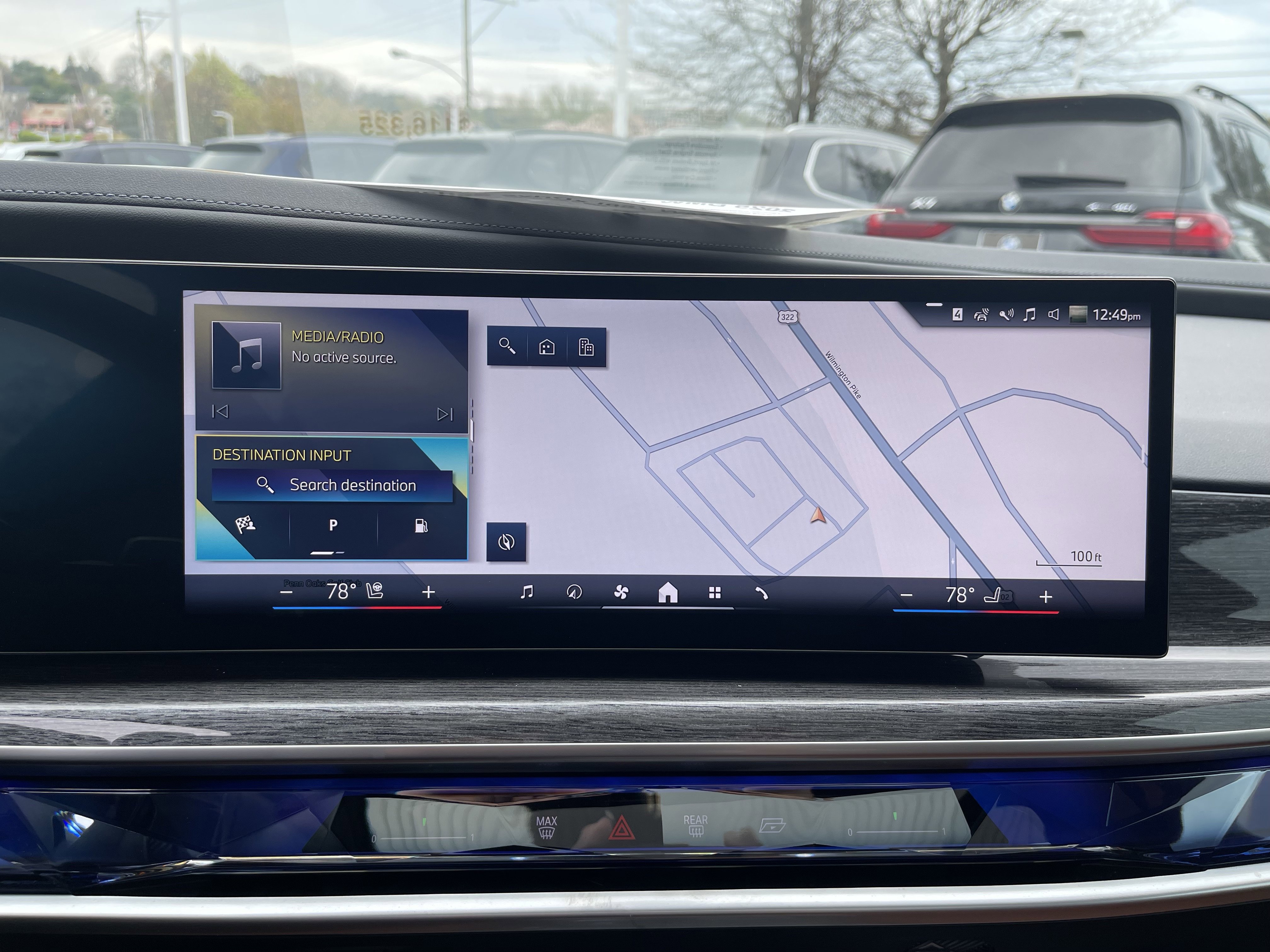 Certified 2025 BMW 760i xDrive w/ Executive Package image 13