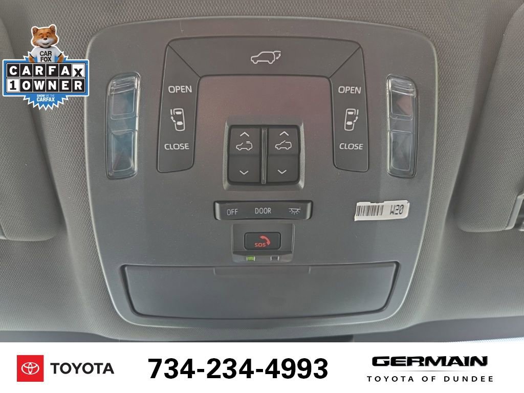 Used 2022 Toyota Sienna XSE AWD/4WD image 28