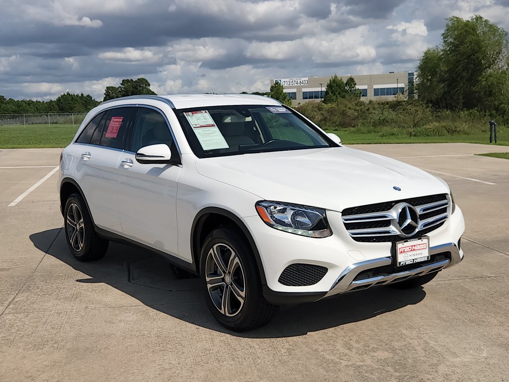 Used 2017 Mercedes-Benz GLC 300 image 3