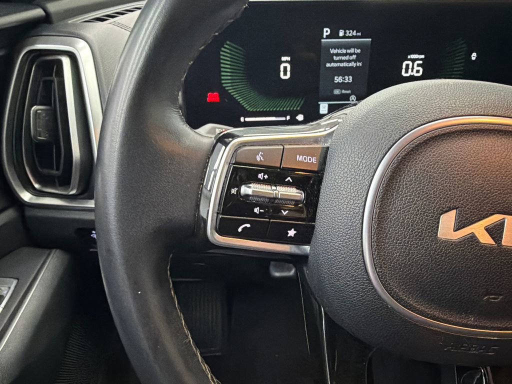 Used 2024 Kia Sorento S FWD image 24