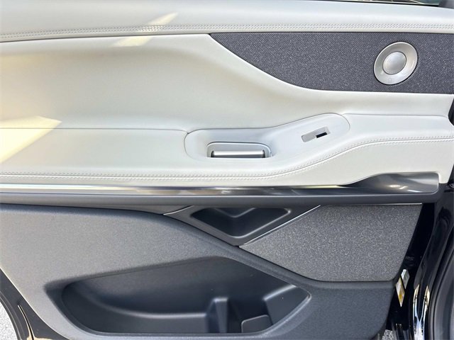 New 2025 Lincoln Navigator L Reserve image 20