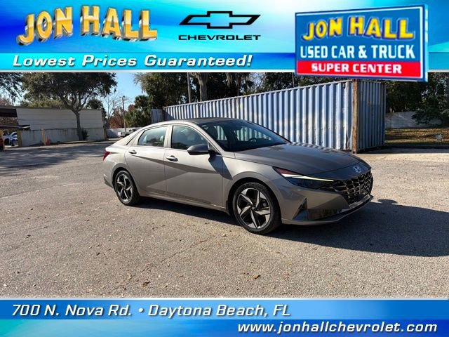 Used 2023 Hyundai Elantra Limited image 15