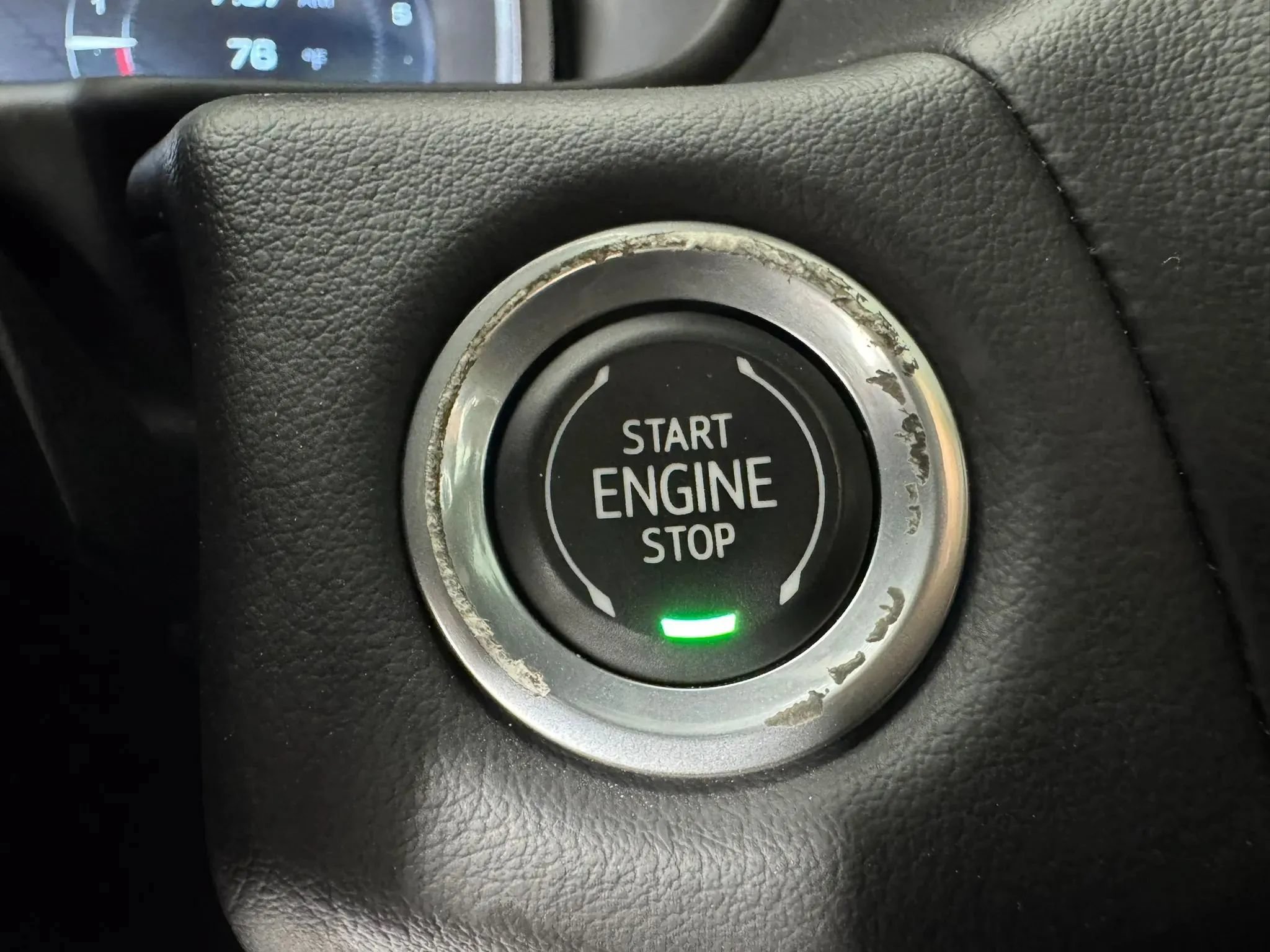 Used 2023 GMC Yukon XL SLT AWD/4WD image 17