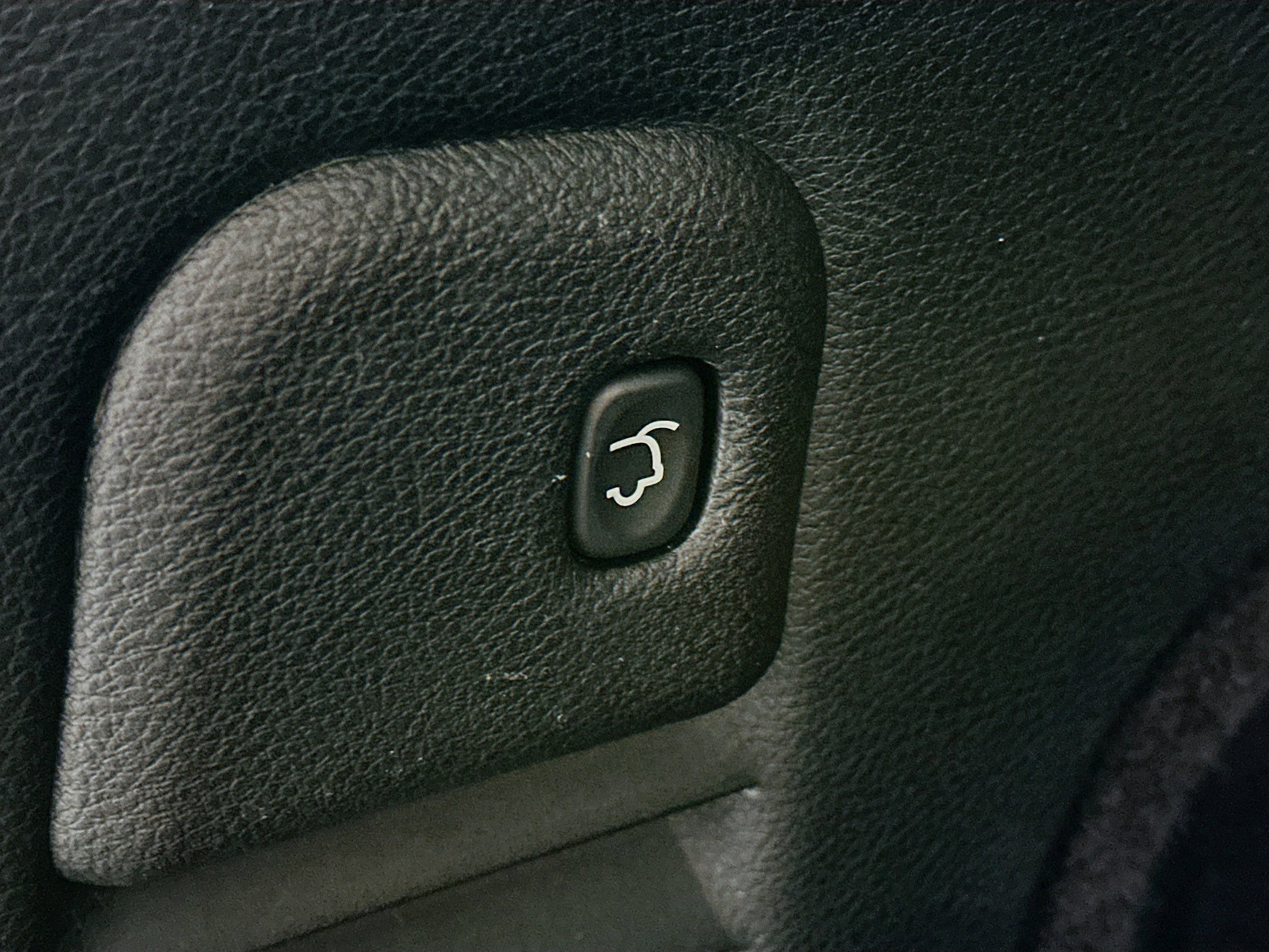 Used 2015 Jeep Grand Cherokee Altitude image 30