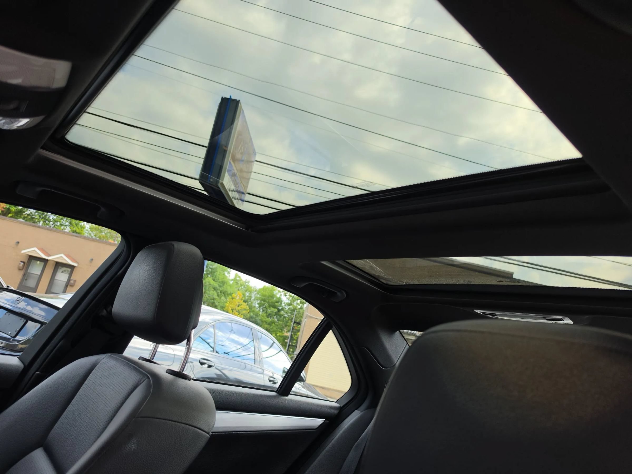 Used 2012 Mercedes-Benz C 300 4MATIC Sedan image 17