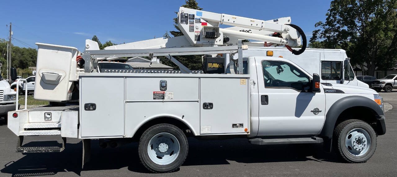 Used 2016 Ford F550 4x4 Regular Cab Super Duty image 4