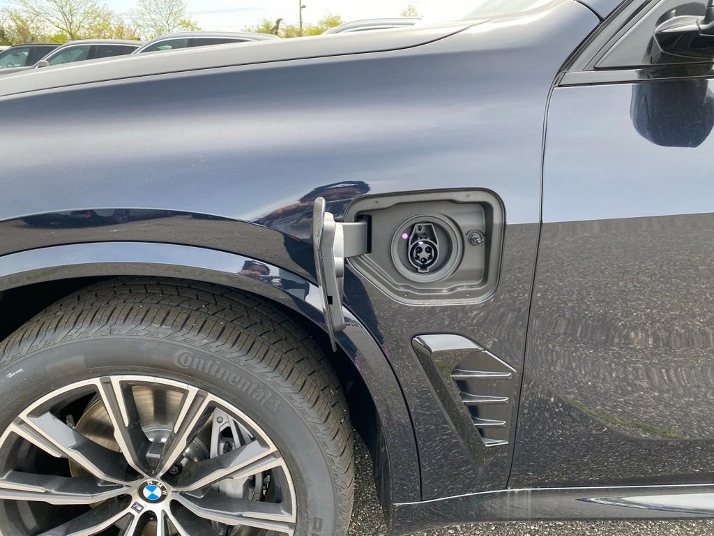 New 2026 BMW X5 xDrive50e AWD/4WD image 14