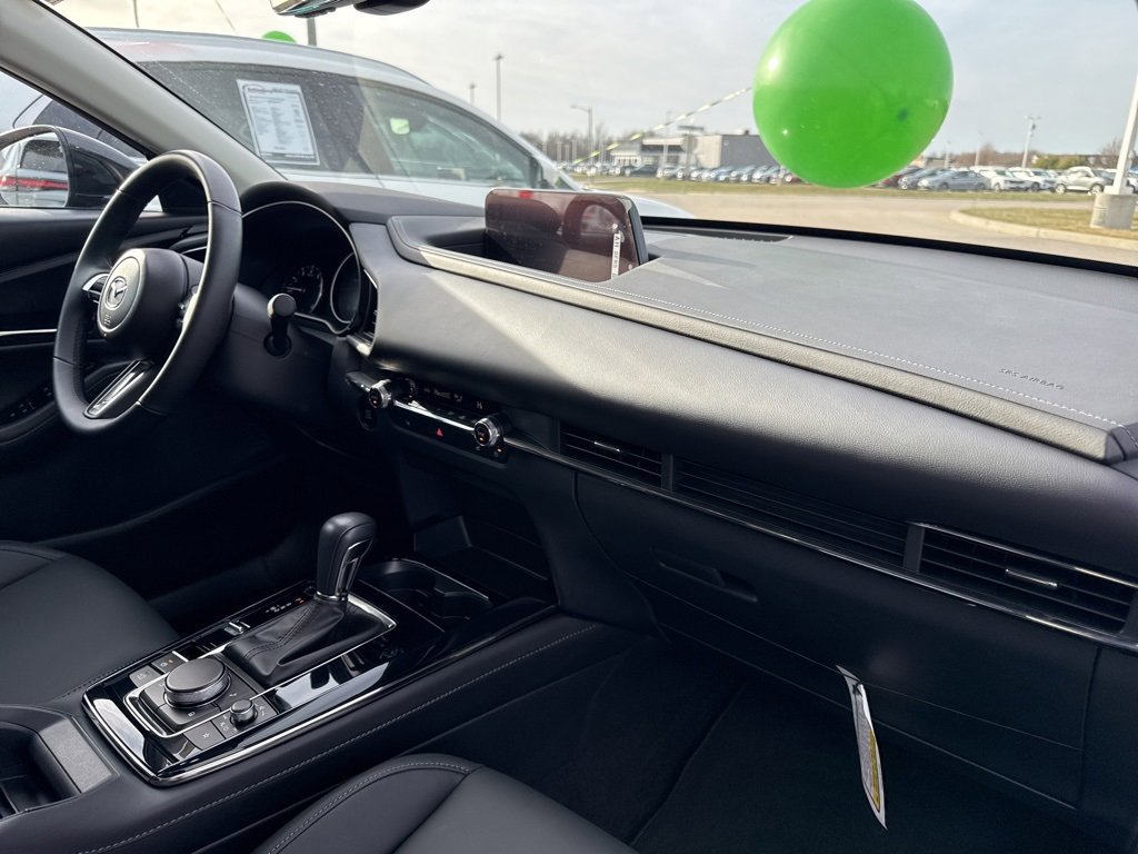 Certified 2025 MAZDA CX-30 AWD 2.5 S w/ Preferred Package image 13