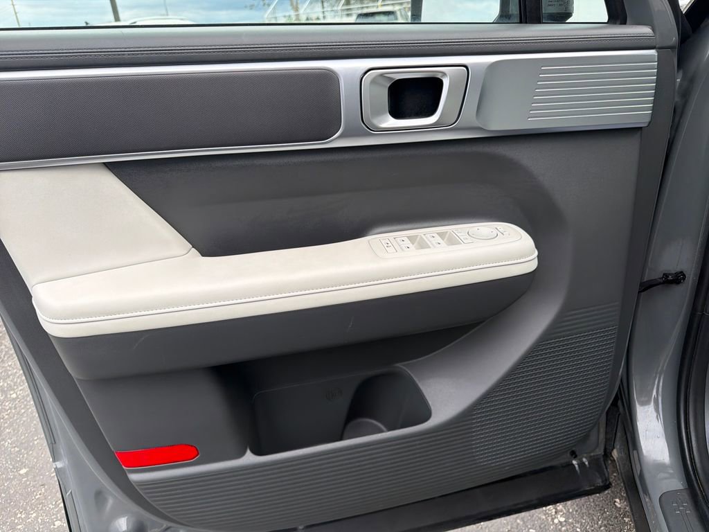 Used 2024 Hyundai Kona N Line image 11
