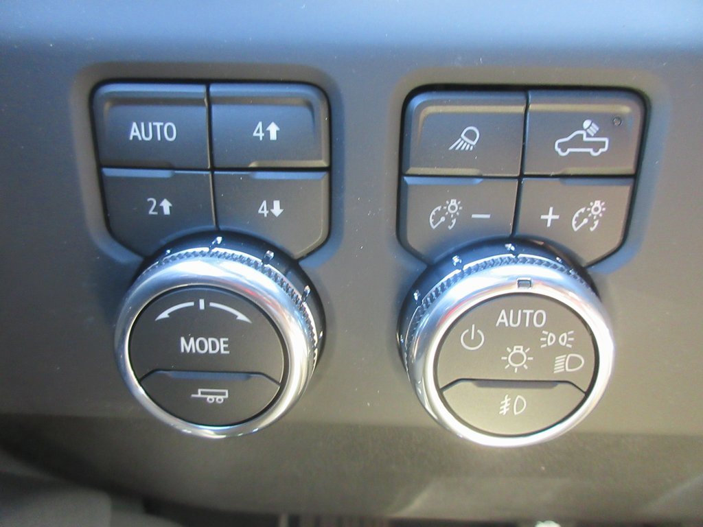 New 2026 GMC Sierra 1500 AT4 w/ AT4 Premium Package image 18