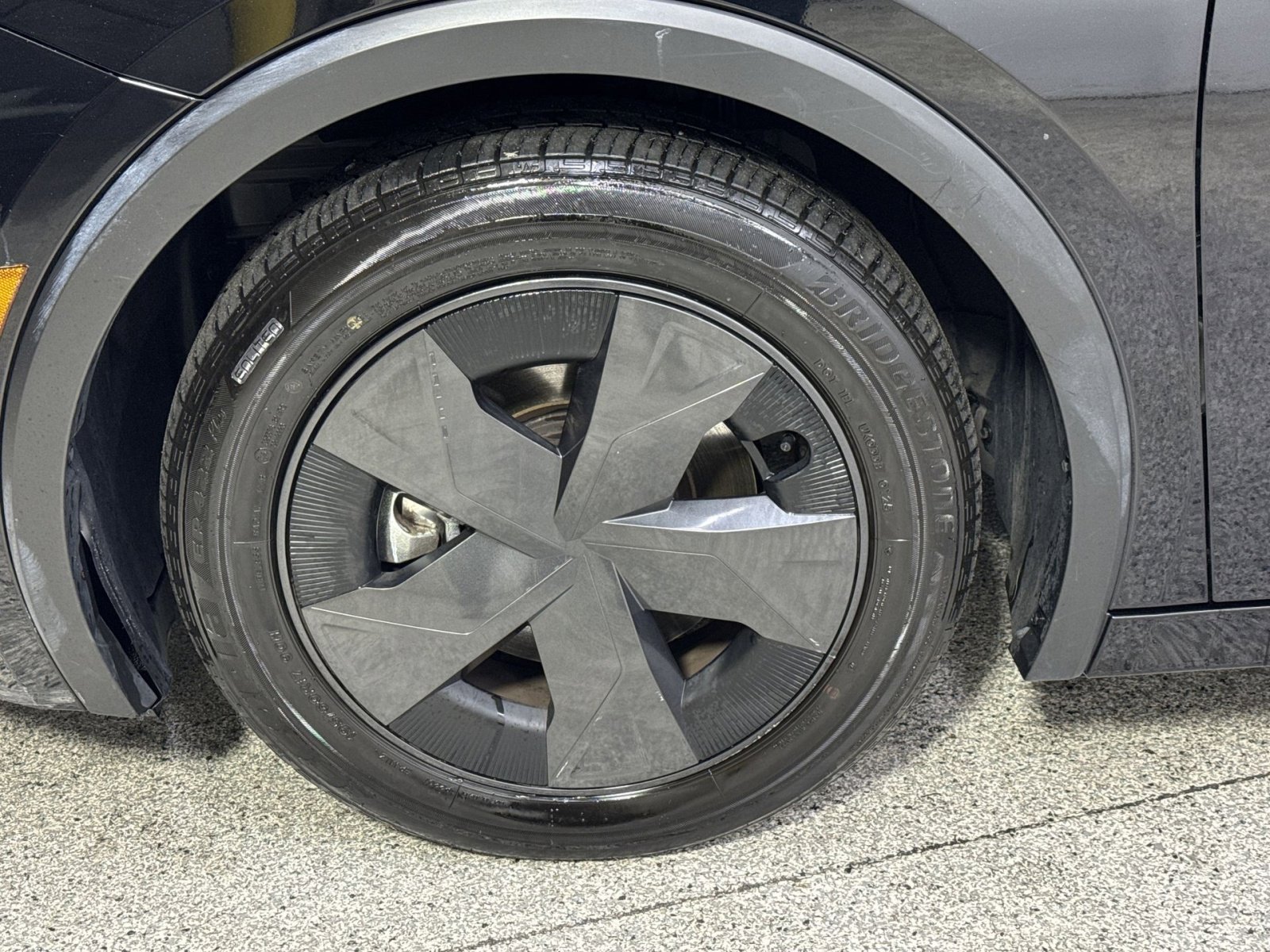 Used 2025 Toyota Prius LE image 15