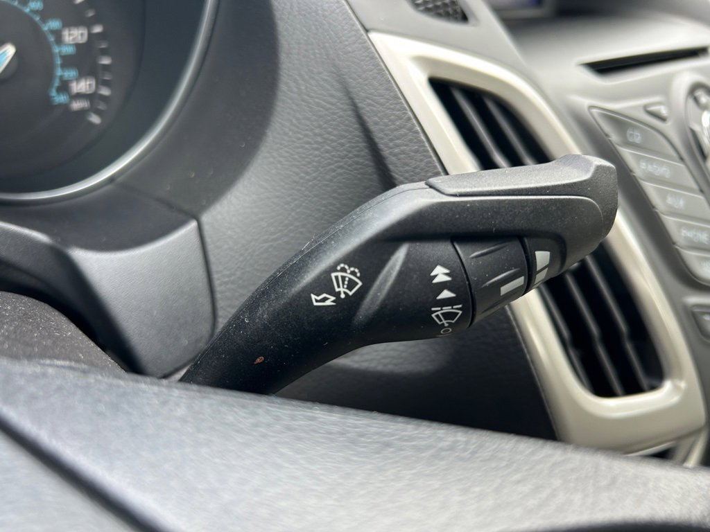 Used 2013 Ford Focus SE image 42