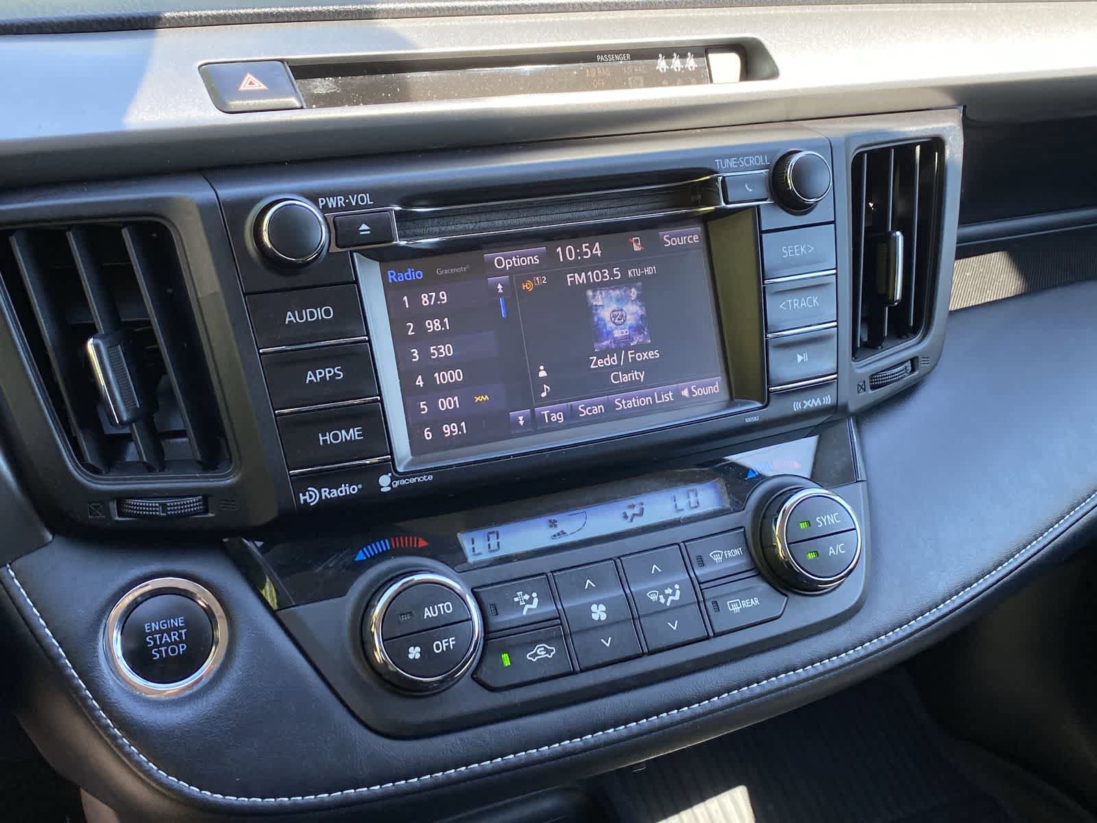 Used 2018 Toyota RAV4 XLE w/ Plus Extra Value Package AWD/4WD image 30