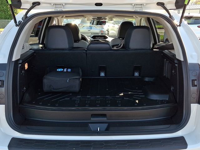 Used 2023 Subaru Crosstrek Hybrid w/ Moonroof Package w/Navigation AWD/4WD image 31