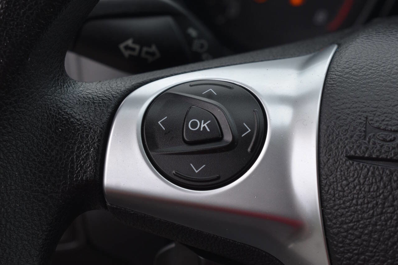 Used 2014 Ford Focus SE image 20