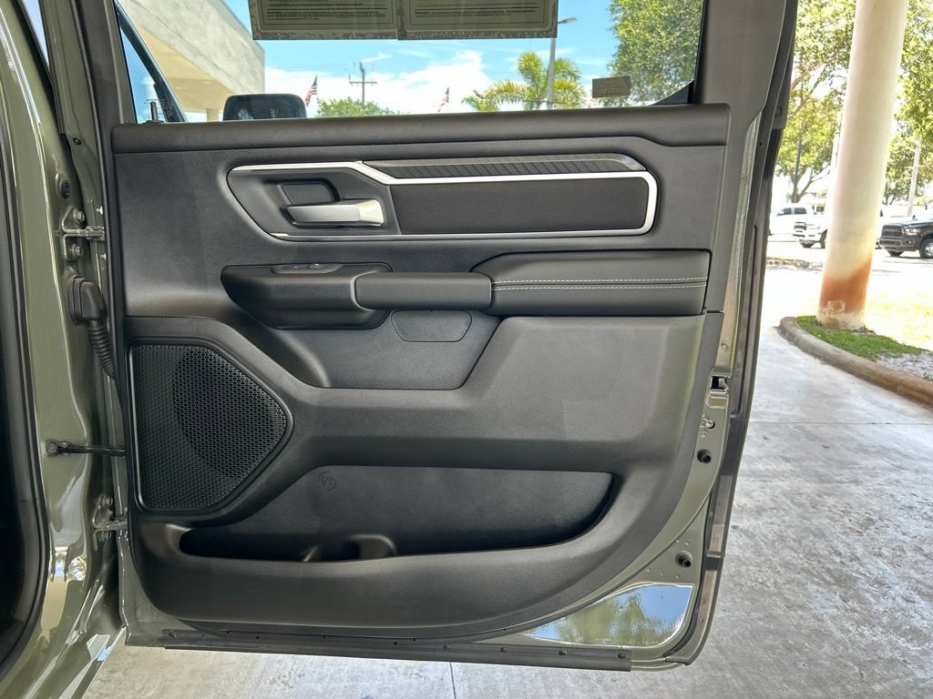 Used 2026 RAM 1500 Big Horn RWD image 32