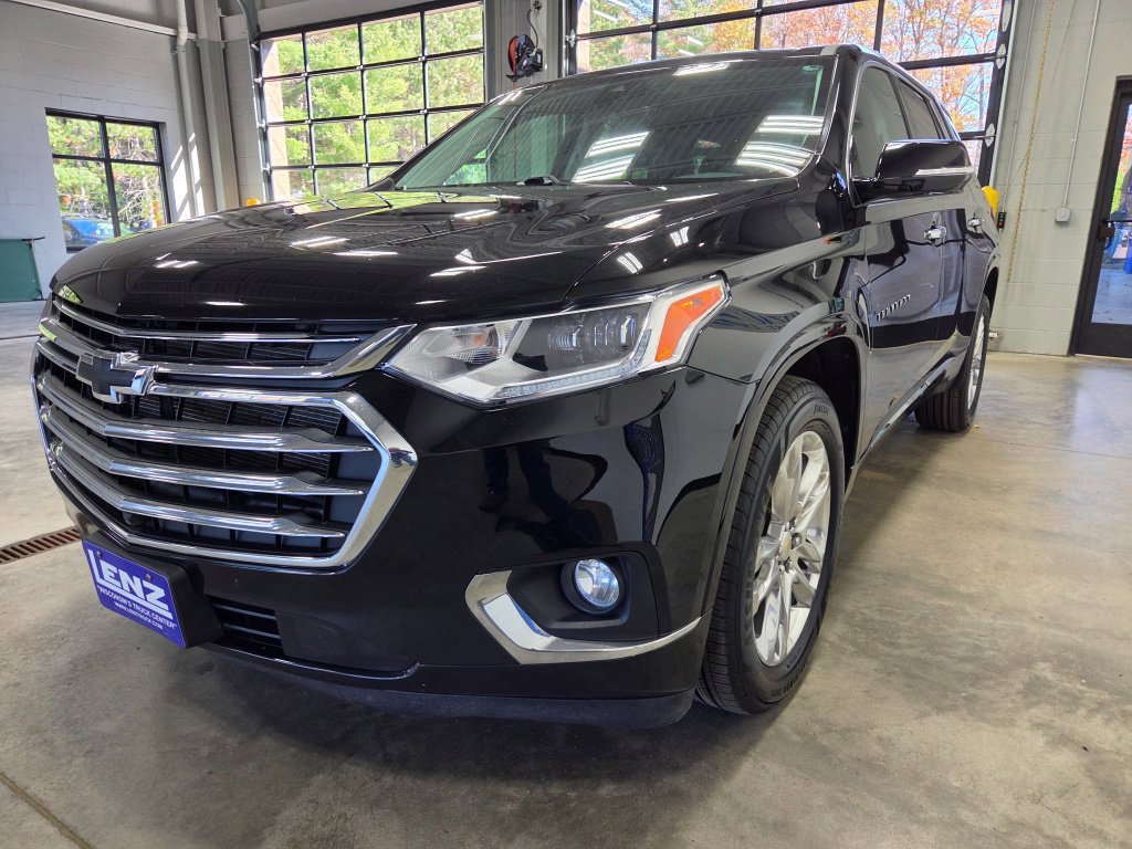 Used 2020 Chevrolet Traverse High Country w/ LPO, Floor Liner Package AWD/4WD image 5