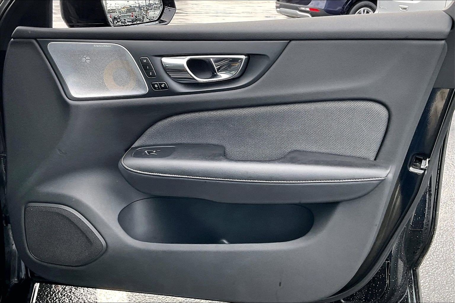 Used 2020 Volvo S60 T8 Polestar image 23