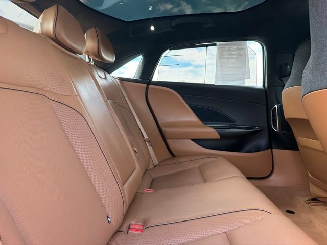Used 2023 Lucid Air Touring AWD/4WD image 15