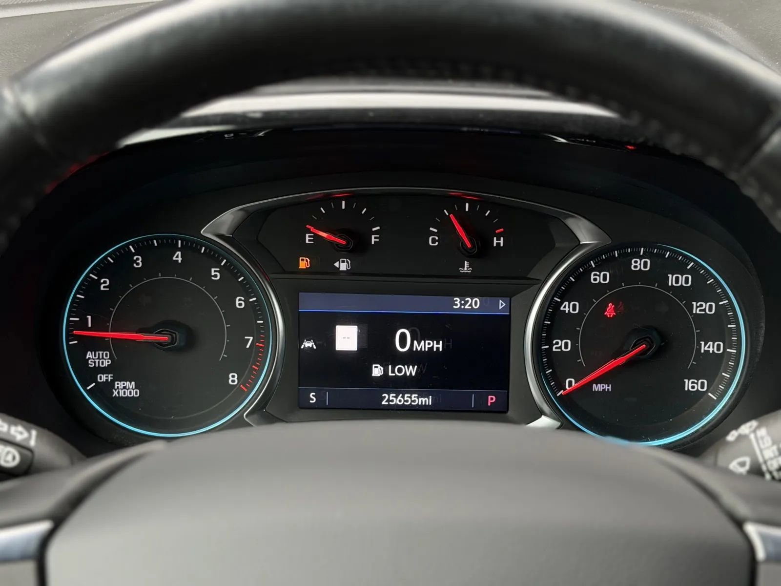 Used 2024 Chevrolet Traverse RS image 33