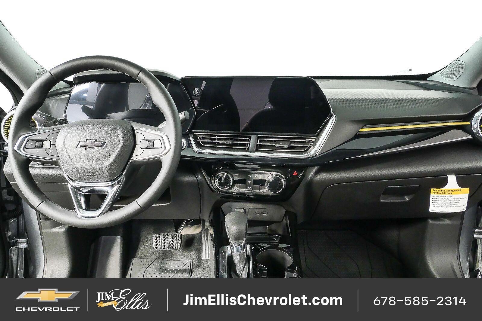 New 2026 Chevrolet Trax ACTIV w/ Sunroof Package FWD image 17