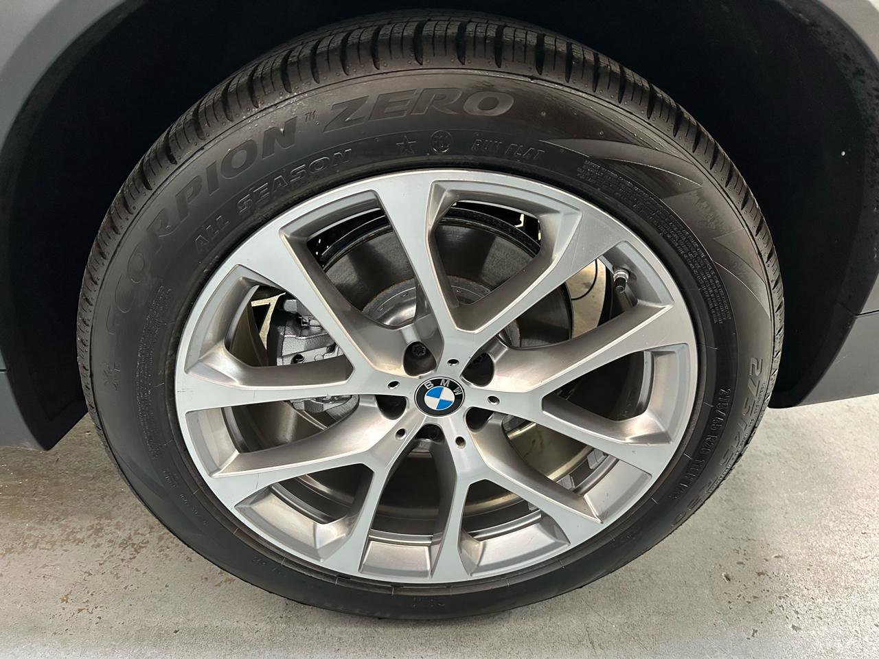 Used 2022 BMW X5 xDrive40i w/ Climate Comfort Package image 25