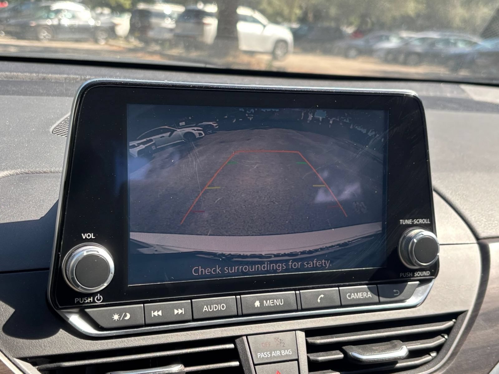 Used 2025 Nissan Altima 2.5 SV FWD image 19