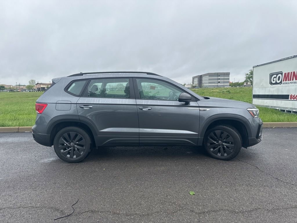 Used 2022 Volkswagen Taos S w/ IQ Drive S Package FWD image 10