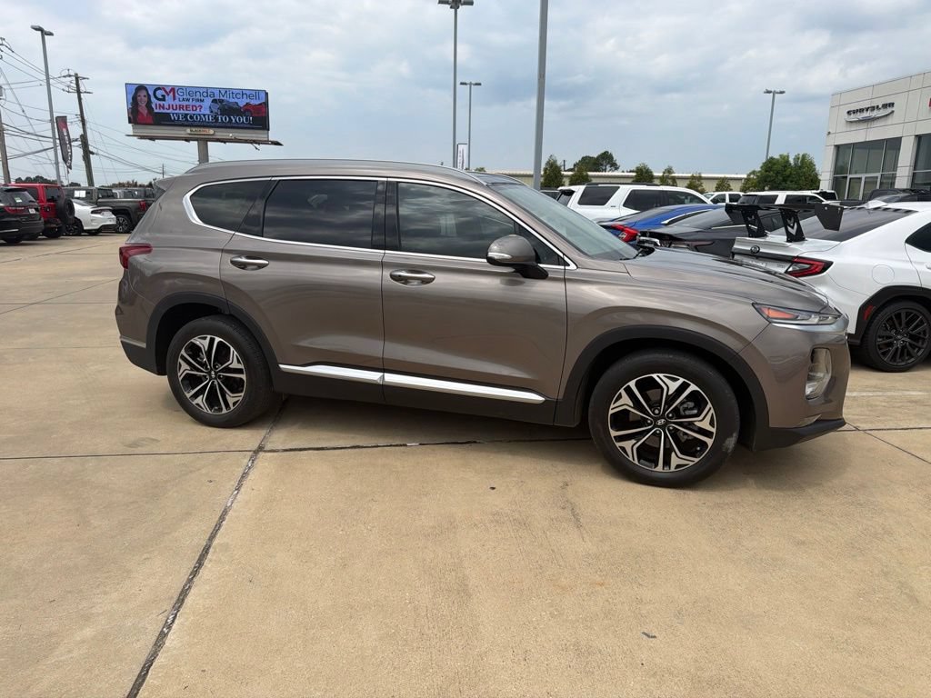 Used 2019 Hyundai Santa Fe FWD image 12